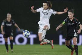 El Real Madrid Femenino hizo historia al vencer por primera vez al Barcelona en el “Clásico” femenino con un marcador de 3-1, rompiendo una racha de 18 partidos sin victoria.