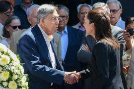 Cárdenas acompañó a Sheinbaum en la presentación de su política energética, la cual se realizó en el monumento a la Revolución