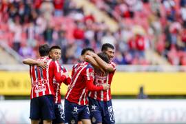 Chivas celebró ante Querétaro su tercera victoria consecutiva del Clausura 2026.