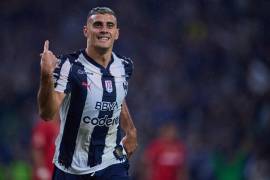 Rayados de Monterrey venció 1-0 a Toluca en la ida de semifinales del Apertura 2025, con Luis Cárdenas como figura al resolver varias jugadas de peligro.