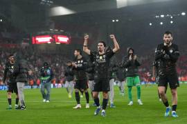 PSG llega a las Semifinales de la Champions League 2026 con la etiqueta de campeón defensor, decidido a mantener la corona europea en su poder.