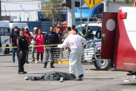 La otra persona que iba en la motocicleta fue trasladada a un hospital para recibir atención médica.