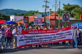Los docentes denunciaron las condiciones de violencia y pobreza que azotan a las escuelas de Chiapas
