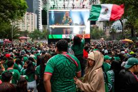 Hasta el corte de las 13:00 horas se decomisaron y destruyeron mil 100 latas de cerveza y 18 botellas de bebidas alcohólicas.
