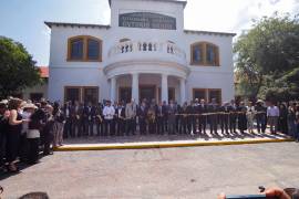Autoridades encabezadas por el rector Alberto Flores Olivas participaron en la inauguración del Museo del Centenario “La Gloria”.