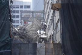 Tres trabajadores murieron y uno más resultó hospitalizado tras el colapso de un edificio en San Antonio Abad, en la colonia Tránsito de la Ciudad de México.