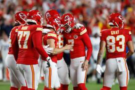 Patrick Mahomes lanzó para touchdown durante el encuentro entre los Chiefs de Kansas City y los Colts de Indianápolis en el Arrowhead Stadium.