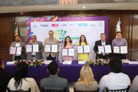 Representantes de instituciones estatales y electorales firmaron el convenio para realizar el Parlamento Infantil Coahuila 2026.