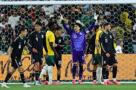 México venció 1-0 a Australia en el Rose Bowl de Pasadena, con gol de Johan Vásquez y el regreso de Guillermo Ochoa a la portería del Tri.