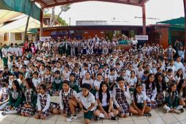 Los turnos matutino y vespertino de la Primaria “Miguel Ramos Arizpe” recibieron equipamiento adquirido conforme a las prioridades definidas por la comunidad escolar.