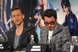 Downey Jr. se burla de Tom Hiddleston y Taylor Swift