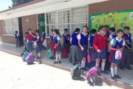 Se modificaron horarios en la educación media básica de Coahuila, para evitar el calor y sus estragos.