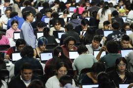 La UNAM detectó 22 casos de irregularidades durante el examen de control presencial aplicado en el Palacio de los Deportes.