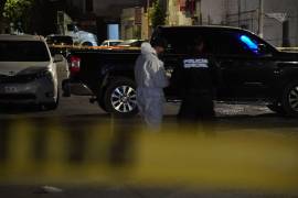 El cuerpo fue trasladado para realizarle la autopsia de ley y confirmar la causa de muerte.