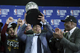 Clippers ya tiene entrenador y también tiene experiencia de ser campeón en la NBA