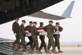 La muerte ocurre un días después de la llegada a Estados Unidos de los cuerpos de seis soldados fallecidos en Kuwait por el ataque con un dron de Irán