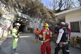 La CNPC reconfiguró el operativo en la mina de Santa Fe por el aumento de riesgos en la llamada “Zona 0”, donde la saturación de materiales y el nivel de agua dificultan el acceso.