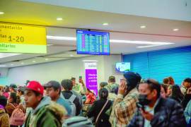 Si tu vuelo se retrasa o se cancela en México, las aerolíneas están obligadas por ley a informarte, asistirte y compensarte según el tiempo de demora.