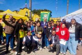 Las instituciones ofrecieron información sobre planes de estudio, admisión, becas y apoyos.