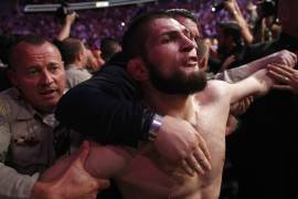 Khabib Nurmagomedov ahora va por Floyd Mayweather