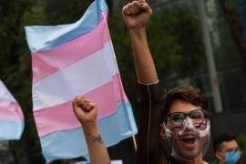 La controversia actual es solo una de las muchas luchas por ampliar los derechos y la atención a la salud de personas homosexuales y transgénero en toda Latinoamérica, una región con altos niveles de violencia contra las personas LGBTQ.