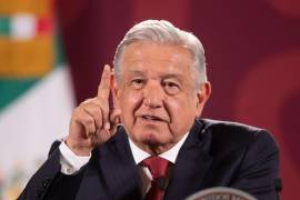 El presidente de México, Andrés Manuel López Obrador, habla durante su rueda de prensa matutina desde el Palacio Nacional.