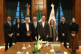 Jiménez detalló que su administración impulsa un enfoque de cooperación internacional.