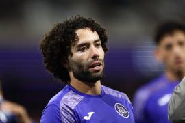 Pubalgia complica el sueño mundialista: Chino Huerta tuvo que pasar por el quirófano y será baja prolongada.