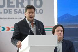 Javier García Bejos, director de Aeropuertos Mexicanos, destacó que la modernización del Aeropuerto Plan de Guadalupe marca el despegue de una nueva etapa para la aviación comercial en Coahuila, con inversiones y rutas pensadas para garantizar crecimiento sostenido.