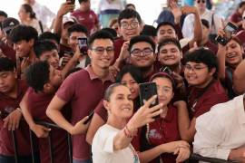 Habitantes de Palenque hablaron del retiro de López Obrador en “La Chingada” y destacaron obras que atribuyen a su gobierno, mientras la Presidenta recorrió la región.
