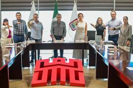 Miguel Ángel Riquelme Solís tomó protesta a los integrantes de la Junta Catastral de Torreón.