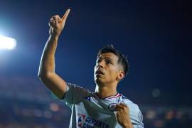 Ángel Sepúlveda celebró su gol de penal al minuto 90+5, con el que Cruz Azul empató el partido ante Tigres en el Estadio Universitario.