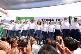 Aspirantes a diputaciones rinden protesta durante el Consejo Político del Sureste.