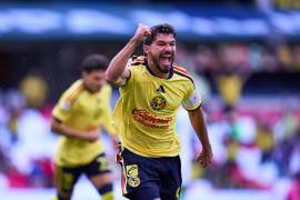 Henry Martín abrió el marcador con un remate de cabeza en los primeros minutos del encuentro.