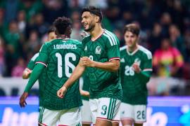 El “Lobo de Tepeji” marcó, de forma poco ortodoxa, su gol número 46 con la camiseta del Tri, a seis del “Chicharito” Hernández.
