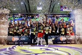 El equipo de los Diablos Rojos del México conquistó su primera temporada como institución profesional, al vencer en la Final de la LNBP a los Halcones Xalapa.