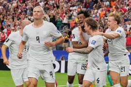 Erling Haaland marcó su quinto gol del Mundial 2026 al minuto 87 para darle a Noruega una victoria de 2-1 sobre Costa de Marfil.
