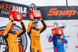 Pato O’Ward convirtió el Milwaukee Mile en territorio mexicano al conquistar las dos carreras de la doble cartelera de IndyCar.