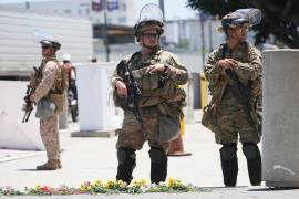 Miembros de la Guardia Nacional de California desplegados en el área de Los Ángeles el 17 de junio del 2025.
