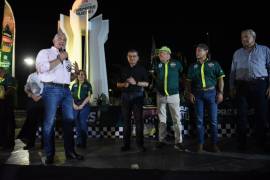 En el acto se realizó el sorteo entre los participantes de la Coahuila 1000 de un vehículo Racer Polaris 2023, resultando ganador Arturo Barrera Salas, de Monclova.
