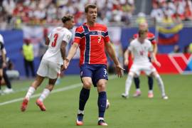Alexander Sørloth se convirtió en blanco de amenazas de muerte y una ola de ataques en redes sociales.
