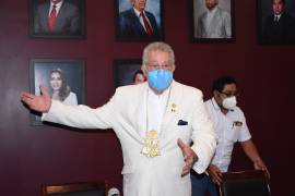 Abud Flores perfilaba reelegirse para continuar al menos cuatro años más en el cargo.