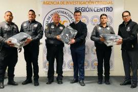 Reciben nuevos uniformes agentes de la AIC Región Centro de Coahuila