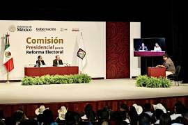 La reforma electoral impulsada por la Presidenta Claudia Sheinbaum busca recortar el presupuesto destinado a las elecciones.