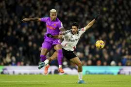 Aunque el Fulham cayó 1-4, el gesto destacó el impacto del mexicano en Wolverhampton.