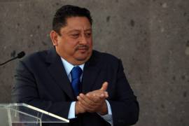 Firma de convenio entre la Fiscalia de Justicia del Estado con la Asociación Civil Casa de las Muñecas Tiresias, en la imagen el fiscal de Morelos, Uriel Carmona.