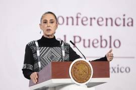Sheinbaum ijo que la decisión no puede ser unilateral y se tiene que revisar que no se viole la ley.