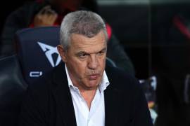 El director técnico mexicano está pasando por una crisis con el equipo de Mallorca y se viene la difícil tarea de enfrentar a la Real Sociedad en la Copa del Rey.