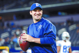 Tony Romo respalda a Jason Garrett