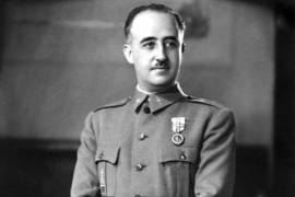 Hoy exhuman restos de Franco; hacen operativo especial en Madrid